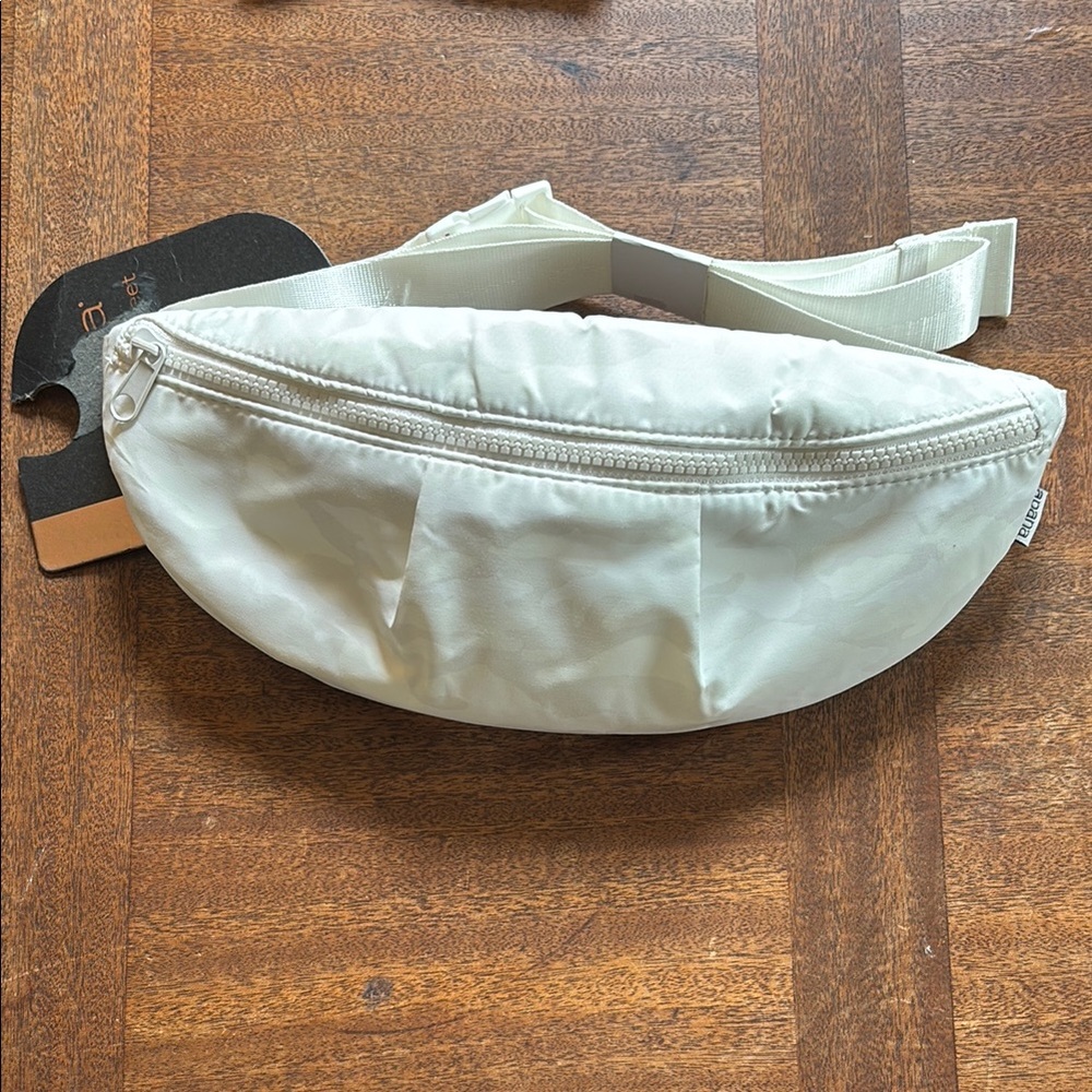 Apana White Camo belt bag NWT
